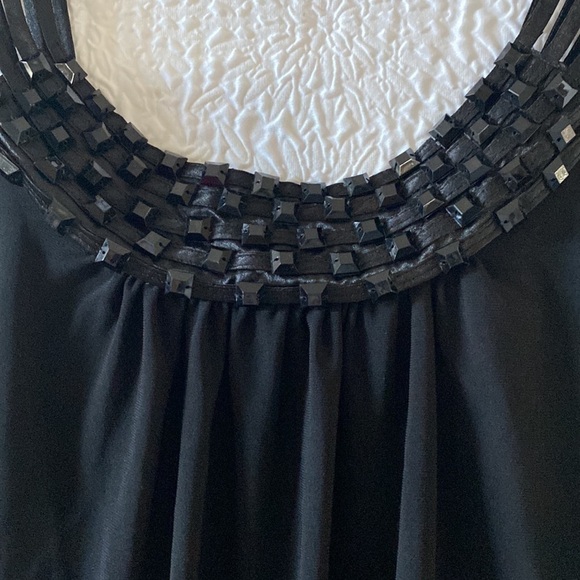 Perseption Concept Square Bead Strappy Tank Top - Picture 3 of 6